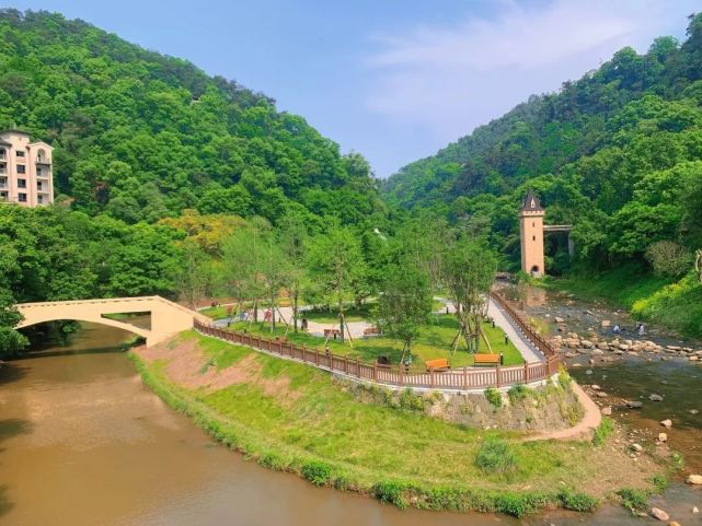 Beaches & Coastlines in China