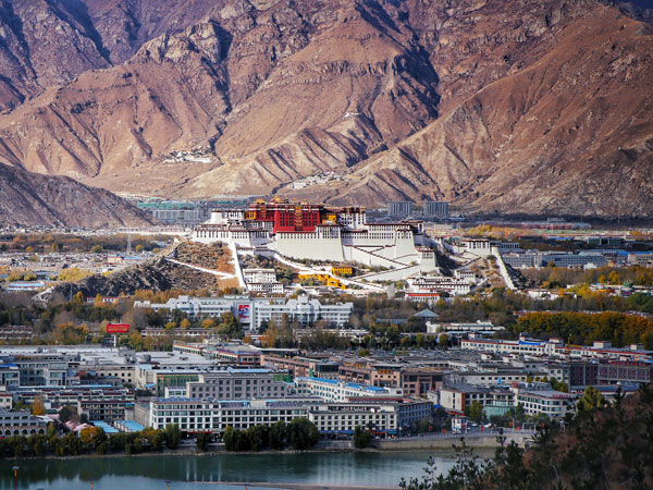 8 Days Tibet Everest Base Camp Tour