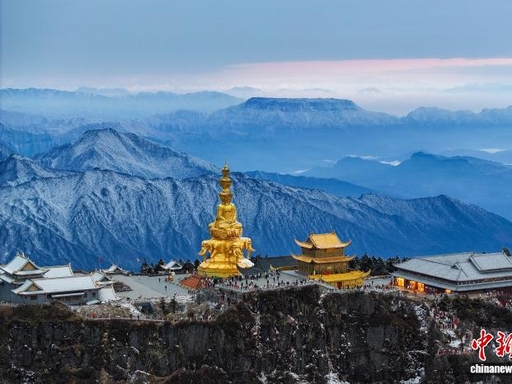 6 Days Sichuan Tour to Leshan & Mt. Emei