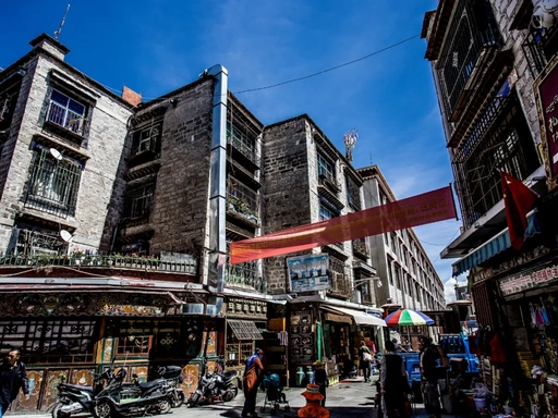11 Day China Group tour to Beijing-Xi'an-Lhasa-Shanghai
